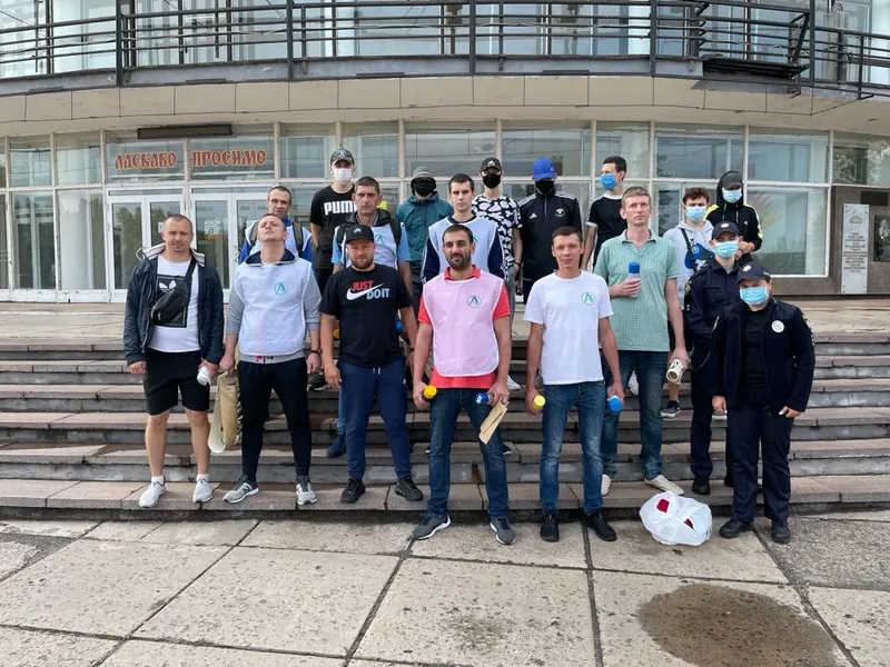 Учасники програми на спортивному дні